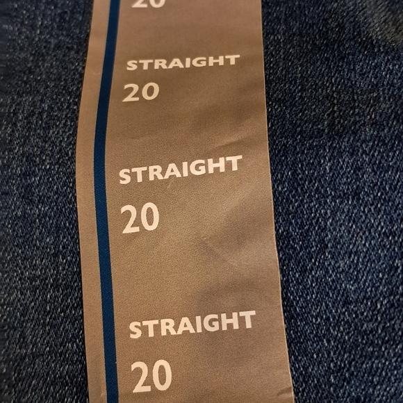 Falls Creek jeans - Picture 4 of 4